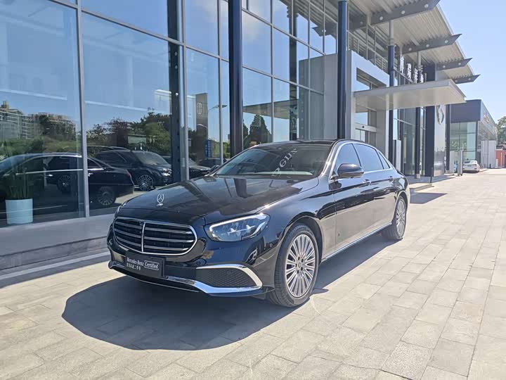 2023 Mercedes-Benz E-Class 2023 E 300 L luxury model