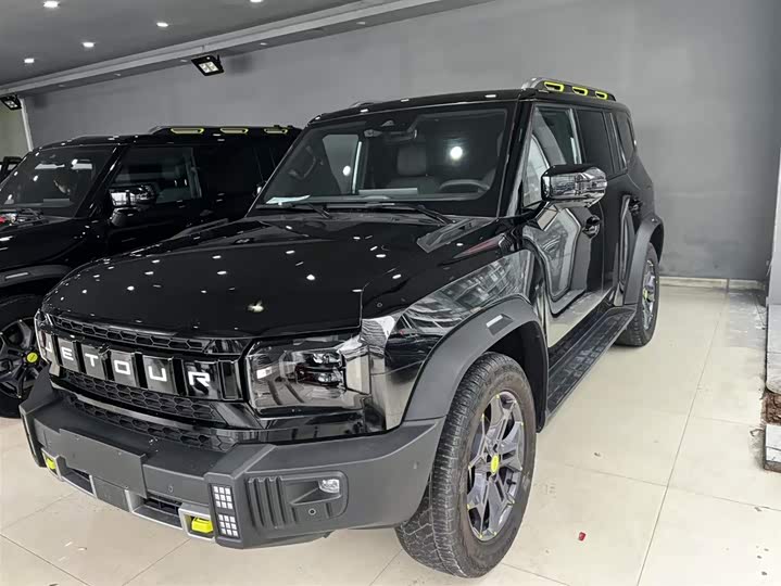2023 Jietu Traveler 2023 2.0T four-wheel drive crossover PRO
