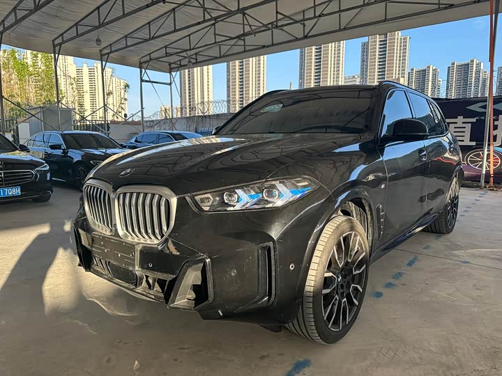 2024 BMWX5 2024 Model xDrive 40Li PremiumModel Black Flame Limited Edition