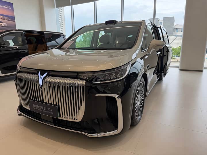 VOYAH Dream 2025 PHEV 4WD Flagship Qiankun Edition