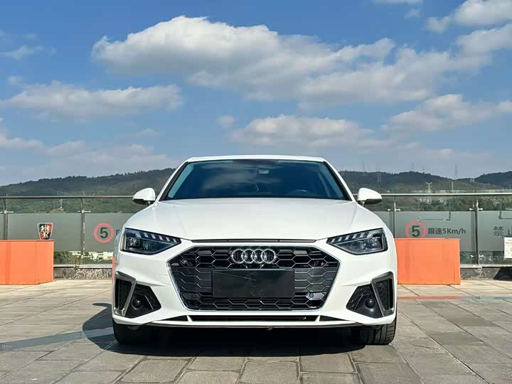 2024 Audi A4L 2024 40 TFSI Fashionable and Dynamic