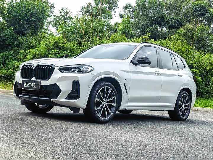 2022 BMW X3 2022 Model 2 xDrive30i Leading M Night Package