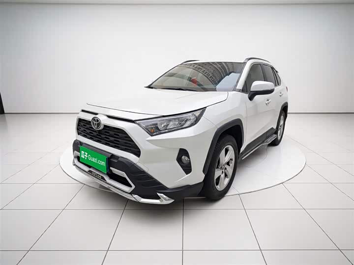 2021 RAV4 Rongfang 2021 Model 2.0L CVT4WDFashion Edition