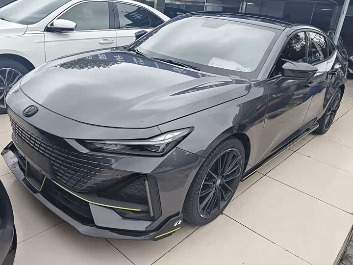Changan UNI-V 2022 1.5T Sport
