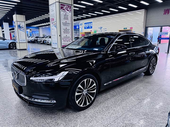 2022 Volvo S90 2023 B5 Zhiyi Luxury Edition