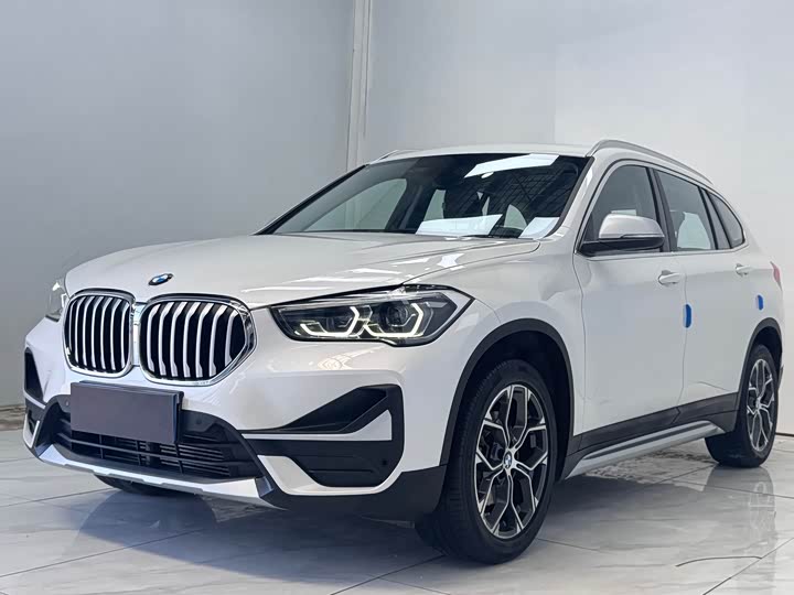 2022 BMW X1 2022 sDrive20Li Exclusive Model