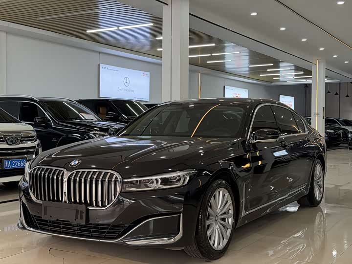 2021 BMW 7 Series 2021 730Li Luxury Package