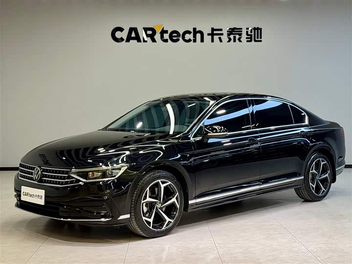 2025 Magotan 2025 model 330TSI DSG luxury model