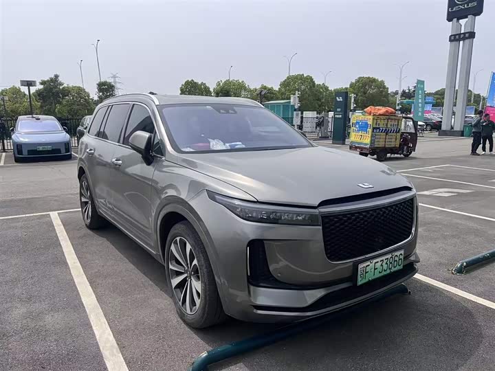 2021 Ideal ONE 2020 extended range 6-seater version