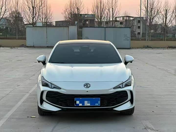 2025 MG7 2025 model 2.0T 405 AT luxury version