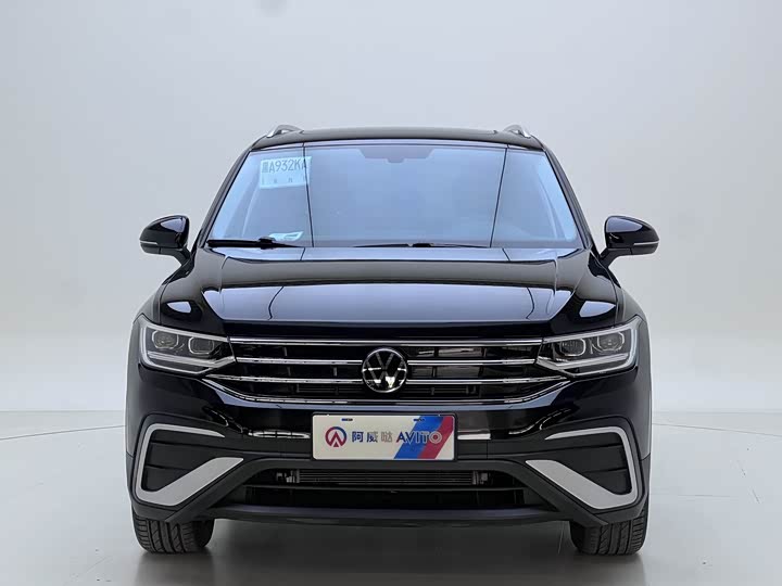 Tiguan L 2023 280TSI automatic two-wheel drive Chaochuang limited edition
