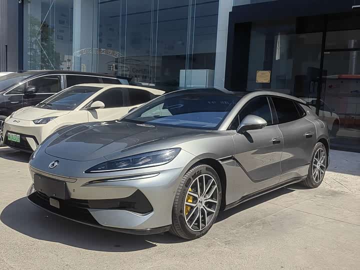 Denza Z9GT 2024 1100 four-wheel drive Max version