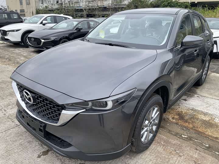 2025 Mazda CX-5 2025 2.0L automatic two-wheel drive comfort model