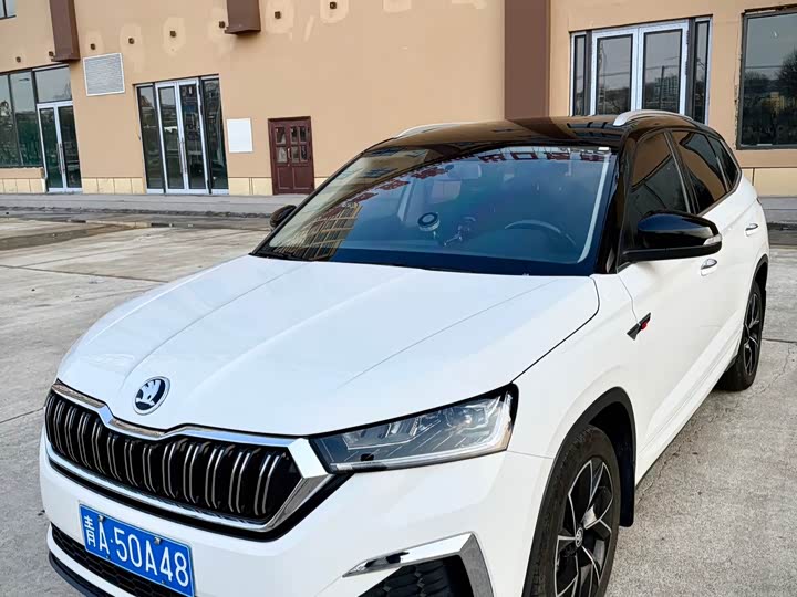 Komic 2023 GT 1.5L Automatic Premium Edition