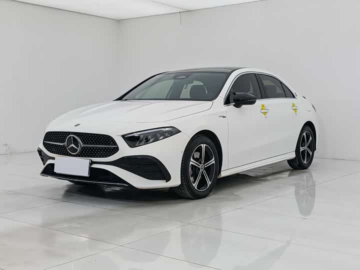 Mercedes-Benz A-Class 2024 A 200 L Fashion