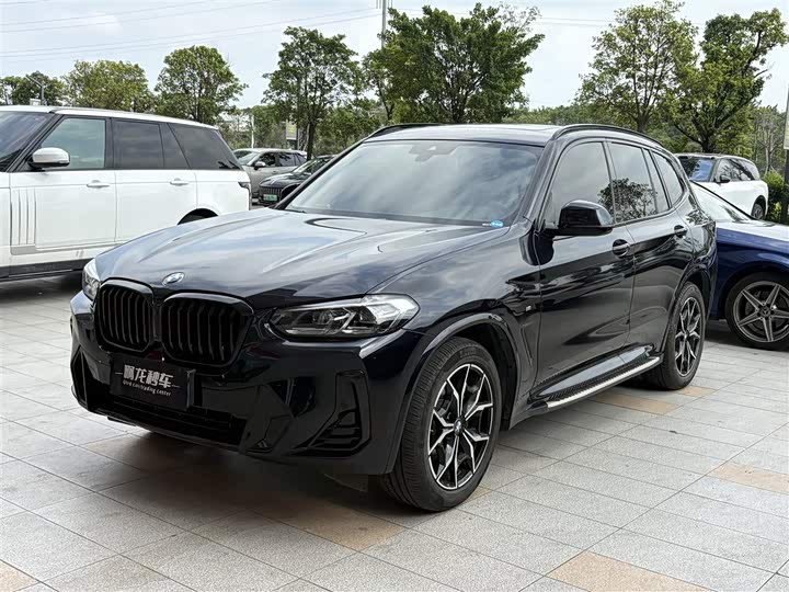 2022 BMW X3 2022 xDrive25i M Sports Package