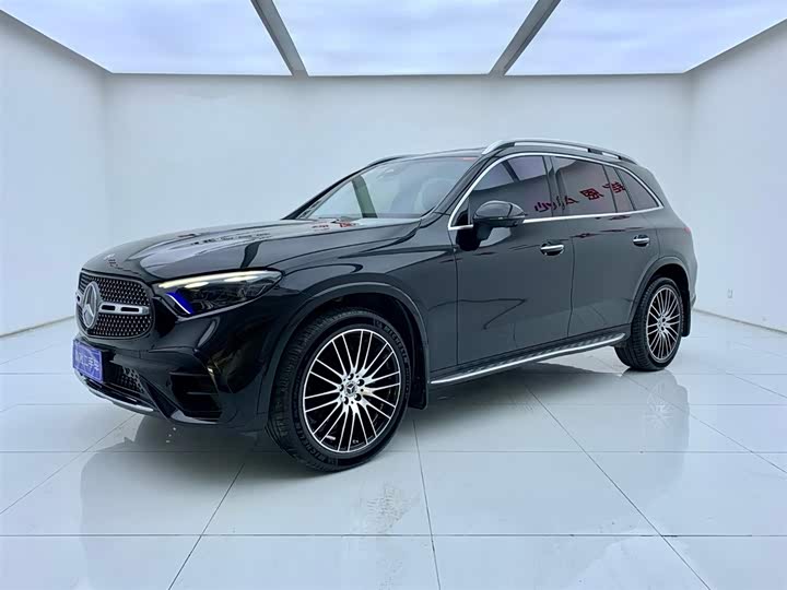 2024 Mercedes-Benz GLC 300 L 4MATIC Luxury 5-Seater