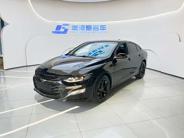2022 Malibu XL 2022 Redline 550T automatic sharp version