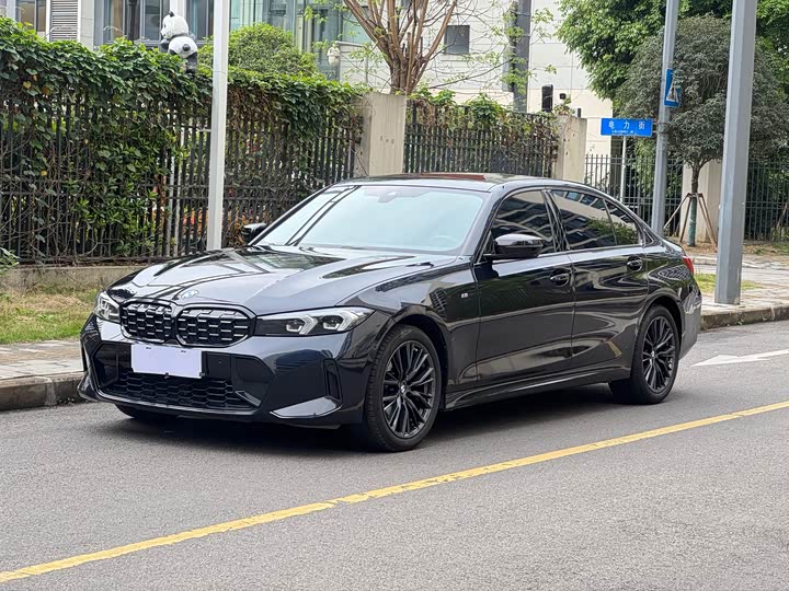 2023 BMW 3 Series 2023 325Li M Sports Night Package