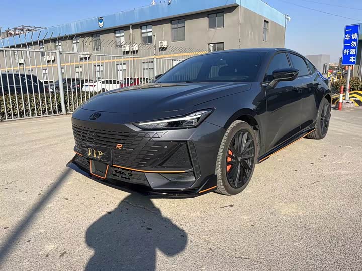 2022 ChanganUNI-V 2022 Model 1.5T Sports Edition