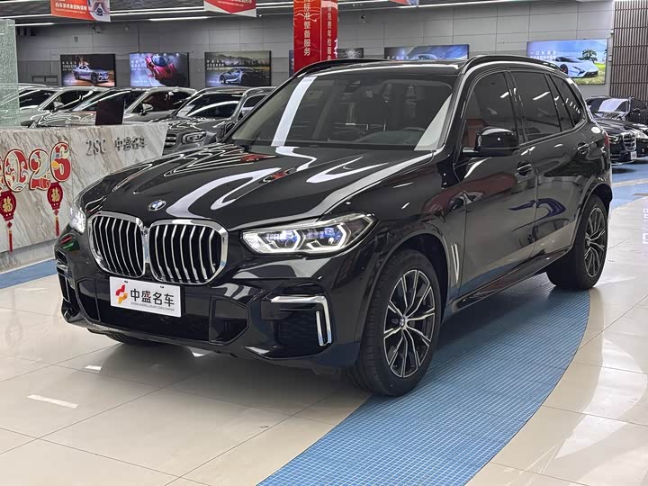 BMW X5 2022 facelift xDrive 30Li exclusive M sports package