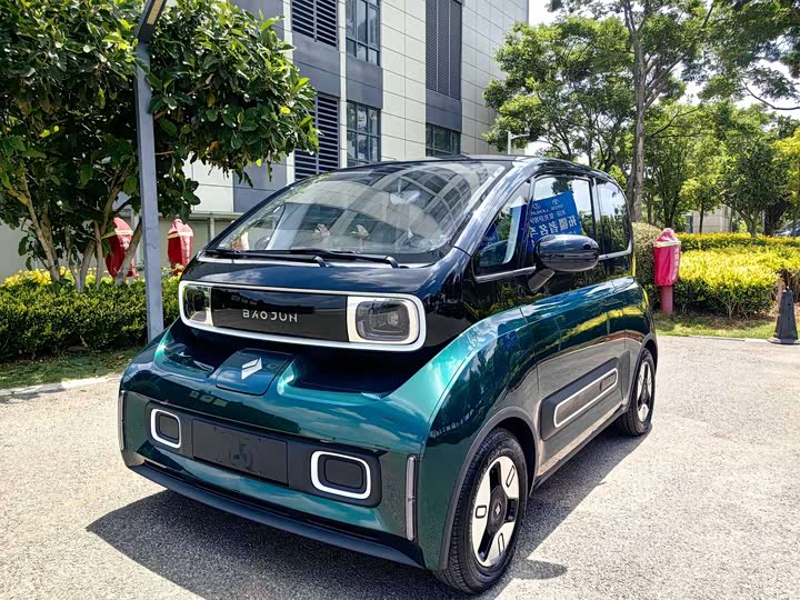 Baojun KiWi EV 2022 ArtistΓÇÖs Light Edition ternary lithium