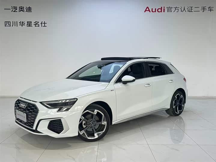Audi A3 2023 Sportback 35 TFSI stylish and sporty