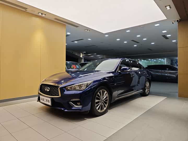 Infiniti Q50L 2018 2.0T Premium Edition National VI