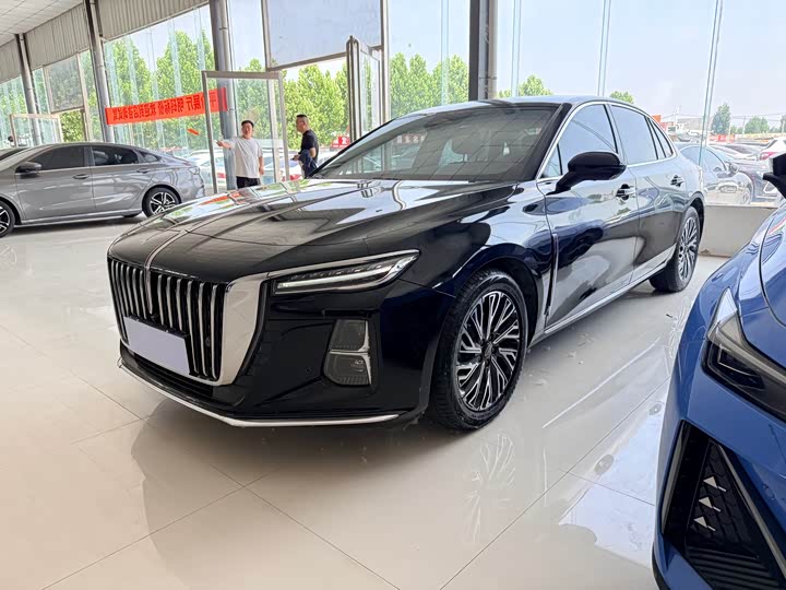 Hongqi H5 2025 Model 2.0T Automatic Qichang Edition