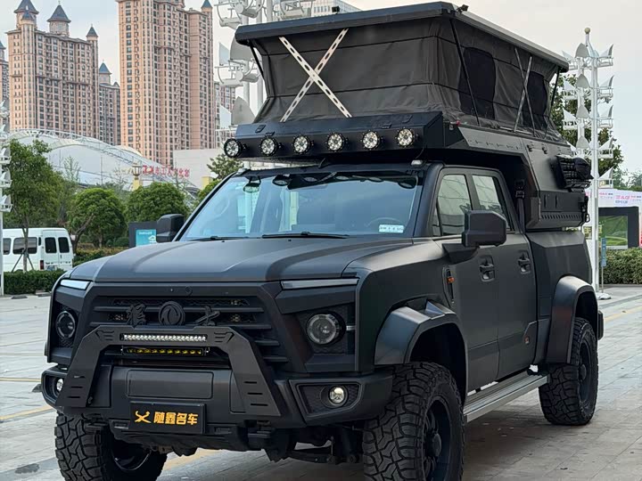 Dongfeng Warrior MS600 2023 6.7T diesel double-row chassis flagship version