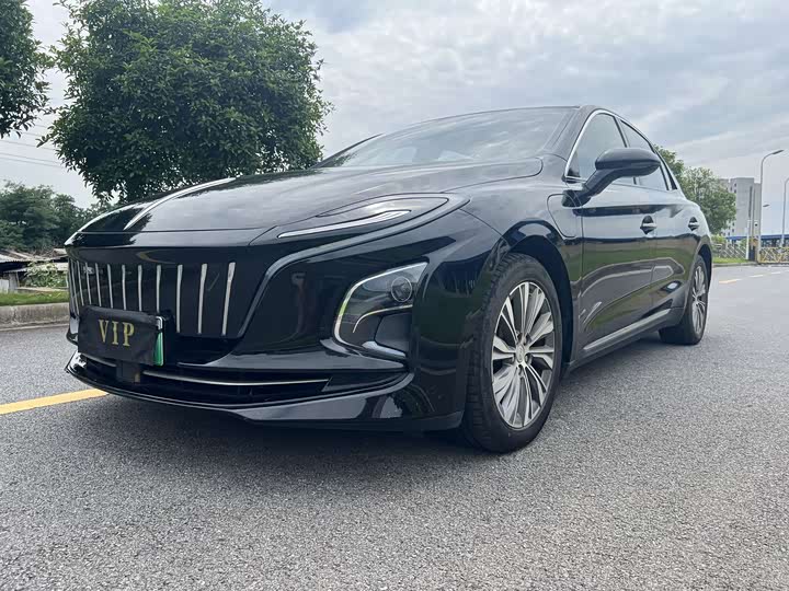 Hongqi E-QM5 2022 431km Charging Enjoyment Edition