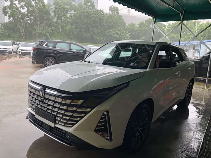 Changan UNI-Z 2025 1.5T premium model