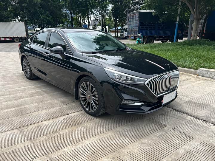 Hongqi H5 2022 Classic 1.8T Automatic Smart Connected Flag Collar Edition