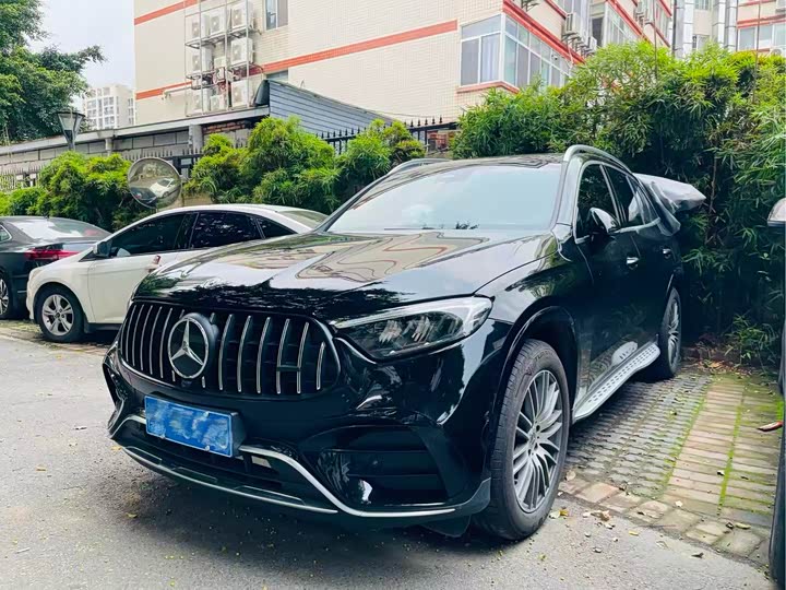 Mercedes-Benz GLC 2025 GLC 300 L 4MATIC Dynamic 5-seater