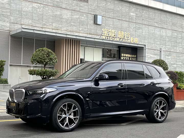 BMW X5 2025 xDrive 30Li Exclusive M Sports Night Package
