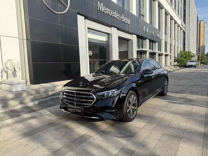 Mercedes-Benz E-Class 2024 E 300 L Fashion Model