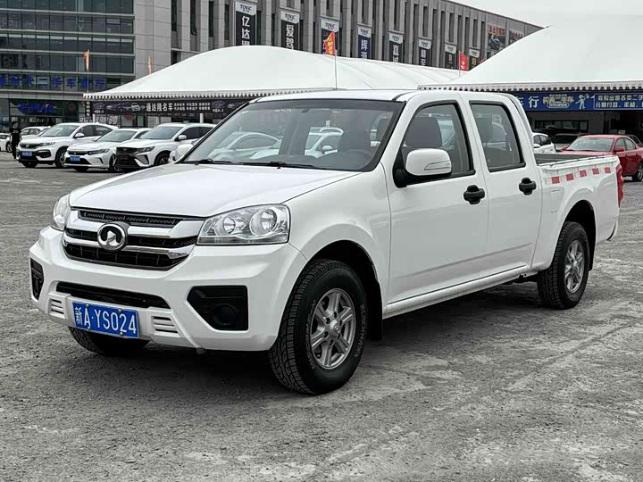 Fengjun 5 2023 dry rice version 1.5T gasoline two-wheel drive aggressive large double