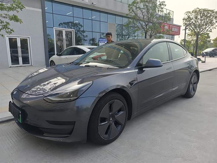 Model 3 2021 Standard Range Rear Drive Upgraded Version
