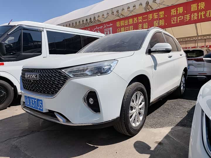 Haval M6 2023 PLUS 1.5T manual luxury smart connected model