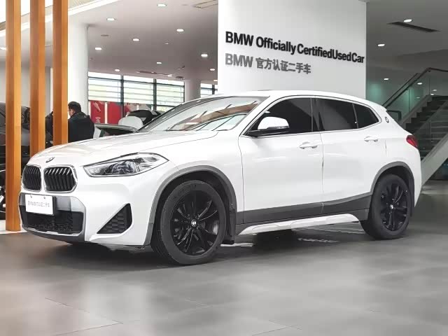 BMW X2 2021 sDrive25i leading M sports package