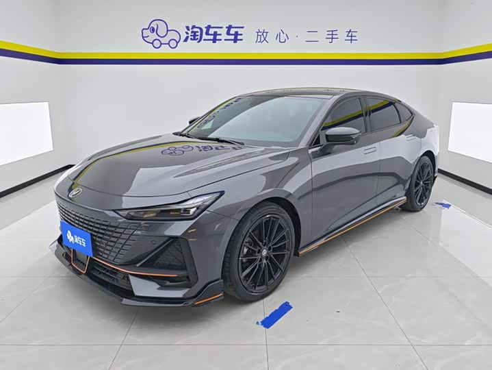 Changan UNI-V 2022 1.5T sports version