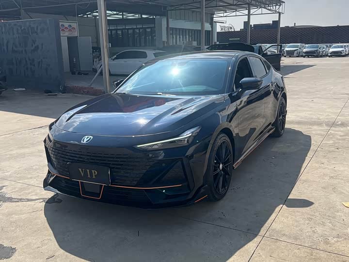 Changan UNI-V 2022 1.5T sports version