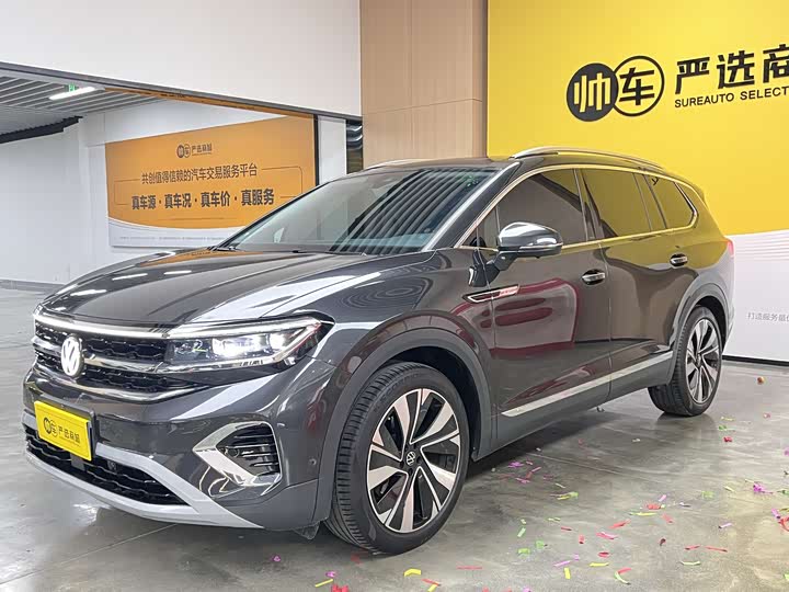 Model Model 380TSI AWDLuxury EditionPro 7