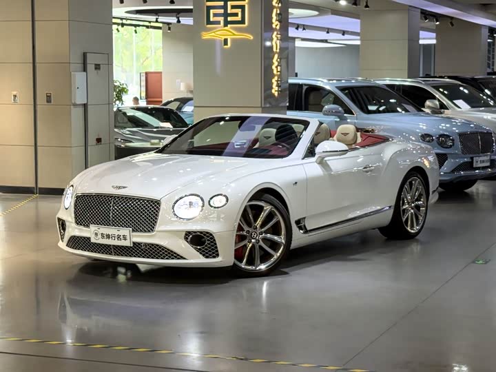 Continental 2020 Model 4.0T GT V8 Convertible