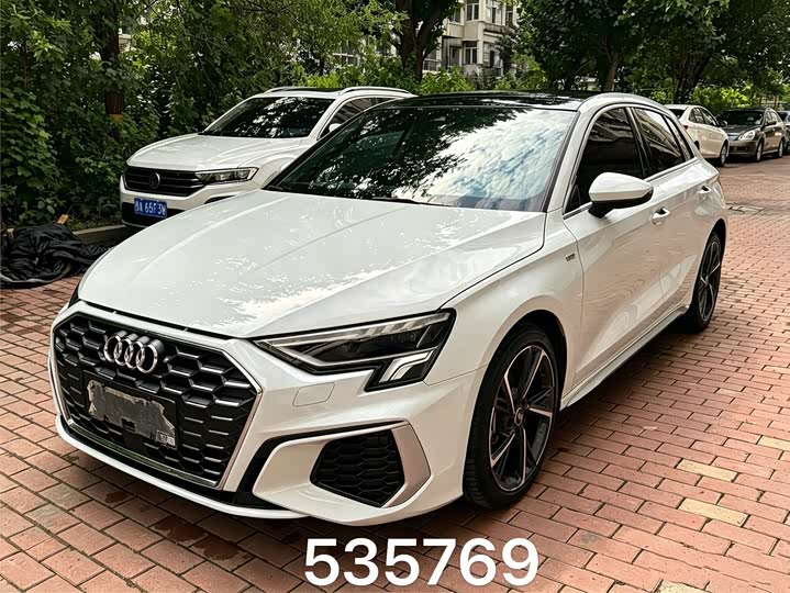 Audi A3 2023 Sportback 35 TFSI stylish and sporty