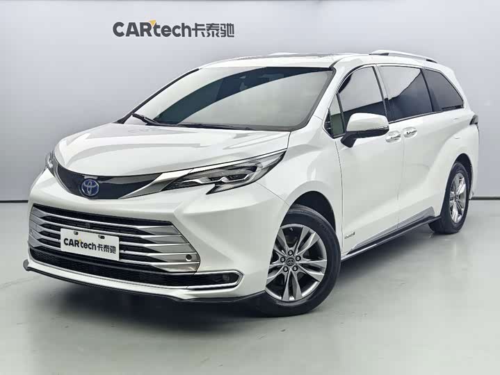 SIENNA 2021 2.5L Hybrid Platinum Edition