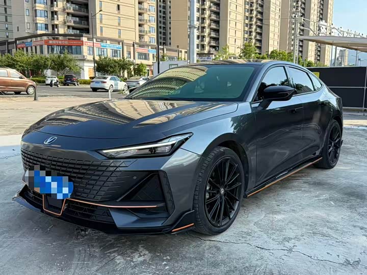 Changan UNI-V 2023 1.5T Sport Edition