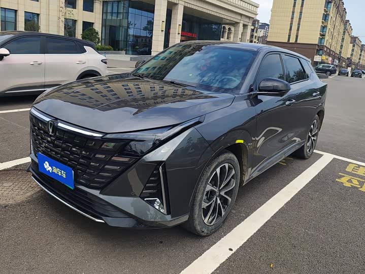 ChangAn UNI-Z PHEV 2024 Blue Whale iDD 125km Superior Type
