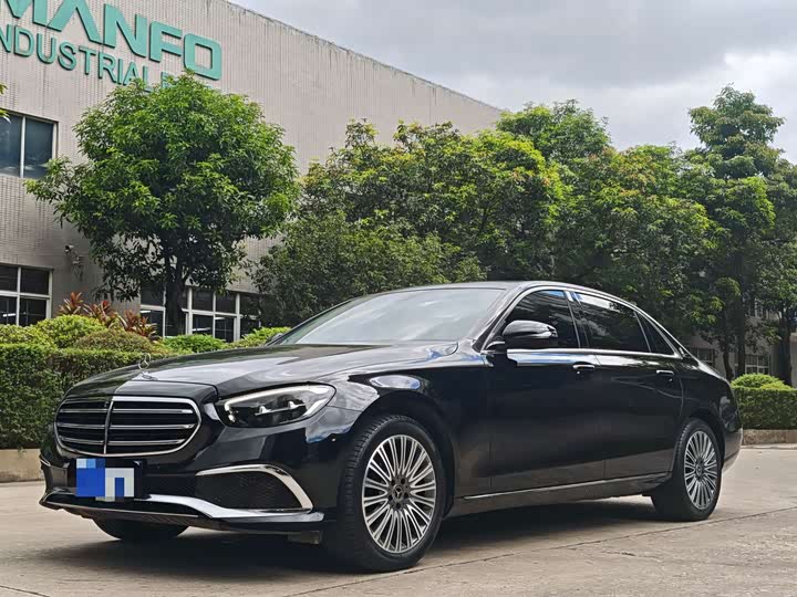 Mercedes-Benz E-Class 2023 E 300 L Fashion