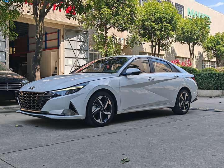 Model 1.5L CVT GLX Edition